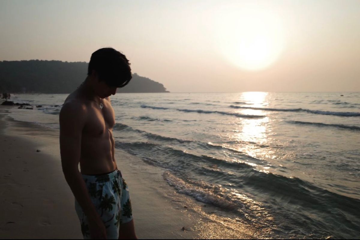 Biển không sóng, nhưng lòng thì lăn tăn