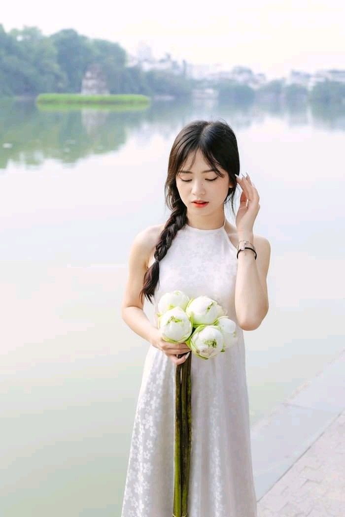 Mắt nói thay lời mà tim chẳng dám cất