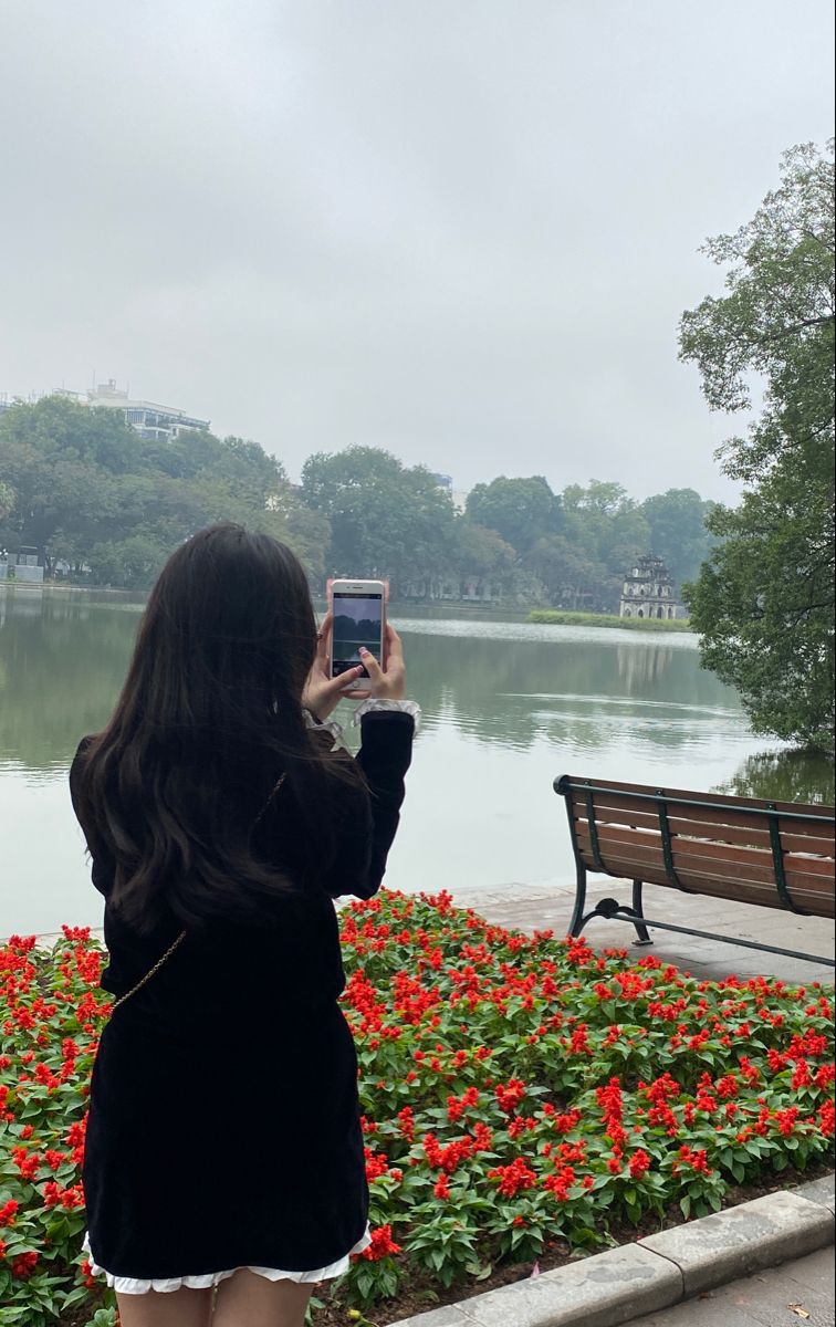 Ánh sáng đẹp nhất là khi phản chiếu qua đôi mắt