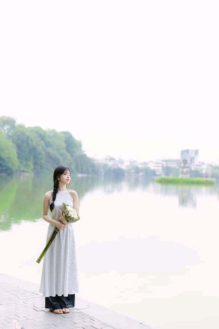 Có những khoảnh khắc không cần nói vẫn đẹp