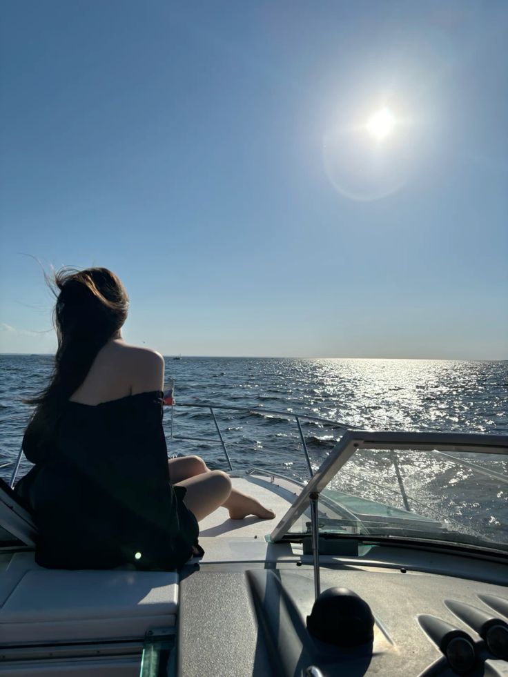 Trên tàu, mọi khoảnh khắc đều mang dáng vẻ thi vị