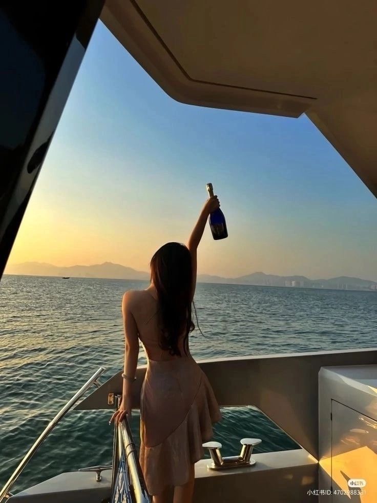 Cứ để gió thổi qua là ảnh cũng tự nhiên hơn