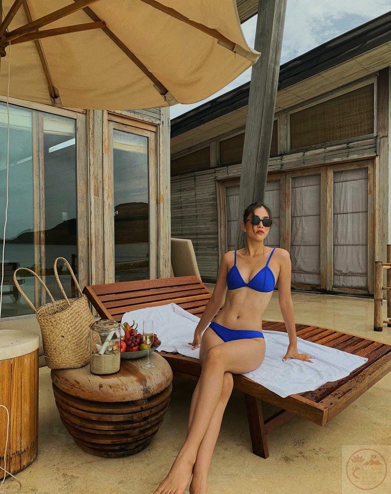 Tiểu Vy bikini 24