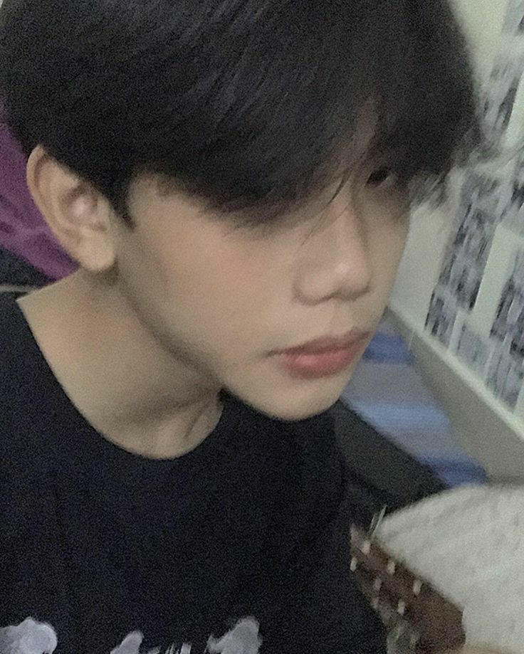 Bộ ảnh trai đẹp K12 lan truyền nhanh nhờ sự chú ý đặc biệt từ cộng đồng mạng