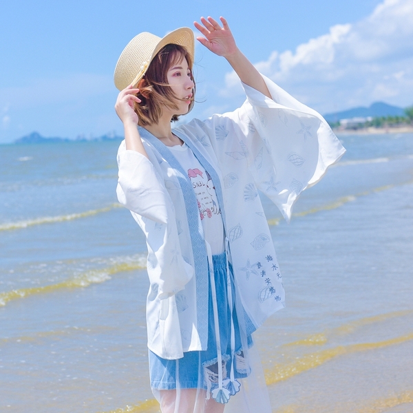 Đi biển mặc gì Gợi ý những lựa chọn không bao giờ lỗi mốt 10