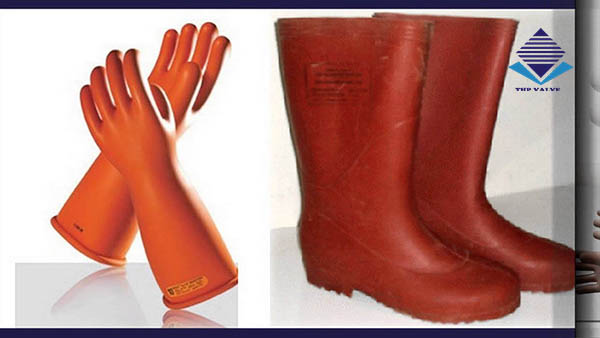 Gang tay và ủng cách điện