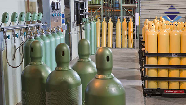 Vật liệu cách điện có tính ứng dụng rộng