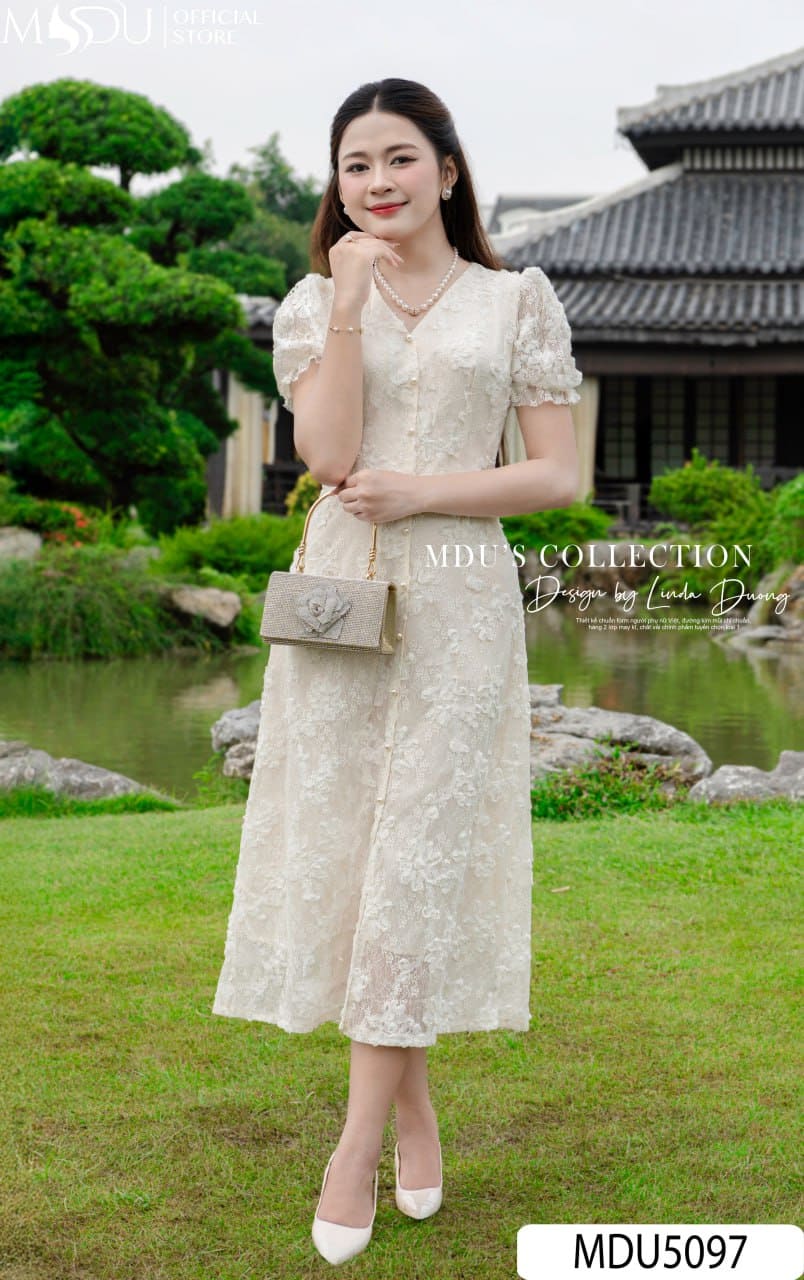 Váy đầm dịp lễ theo phong cách thanh lịch