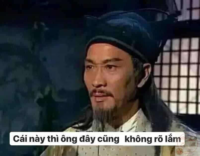 Một bức ảnh Gia Cát Lượng suy nghĩ thường được dùng để bày tỏ bất lực dí dỏm