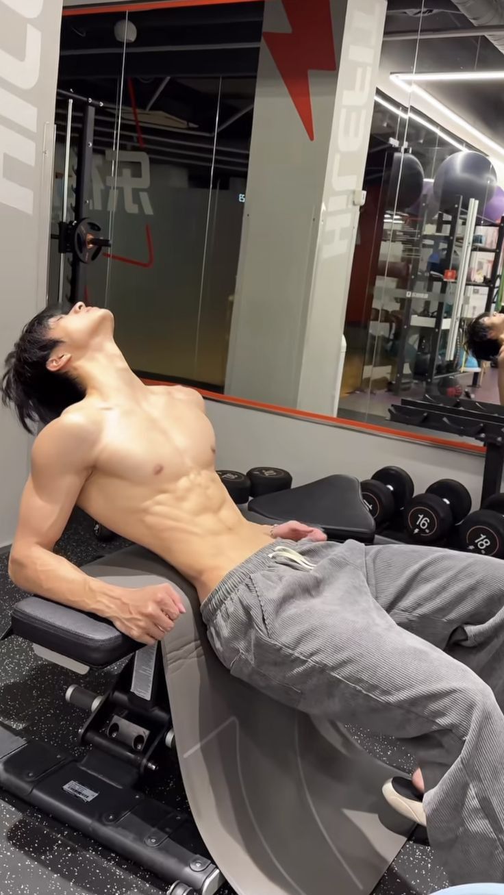 hình trai đẹp 6 múi