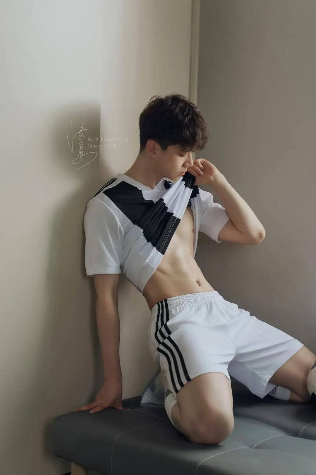 ảnh đẹp trai 6 múi