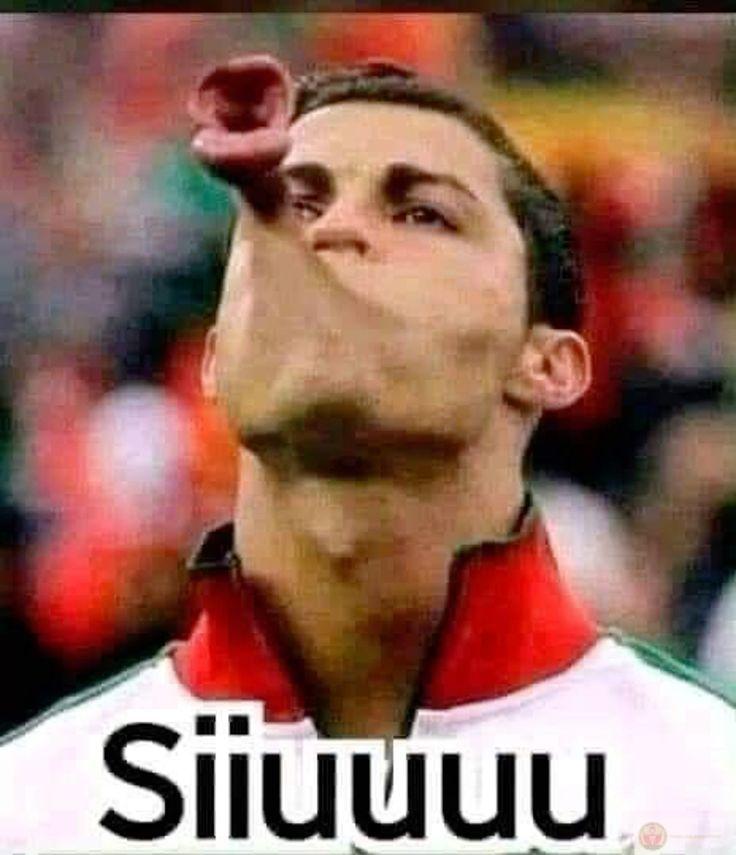 Ronaldo siuuu meme