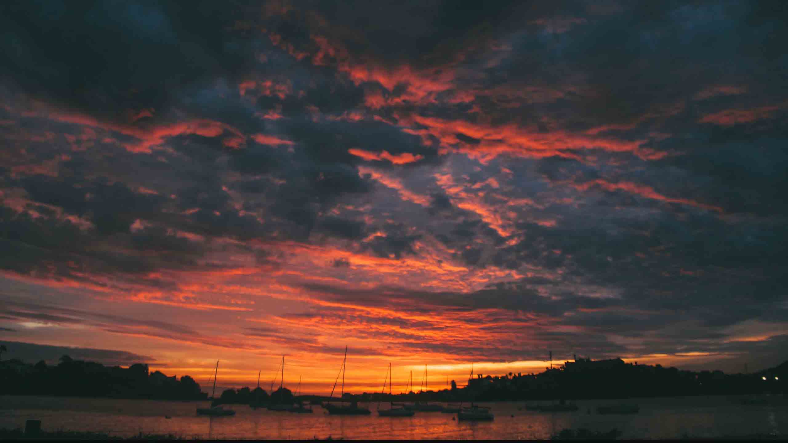 anh may buon 2560px 1440px 2k 5