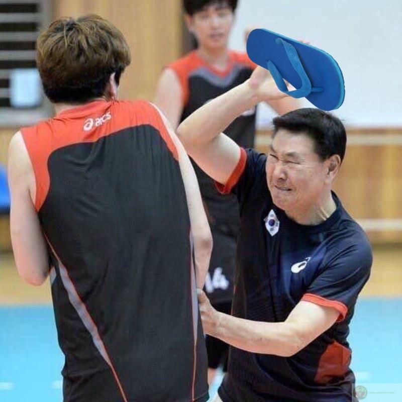 Mỗi lần bị dí dép là khôn ra hẳn