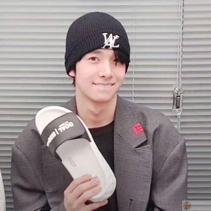 Cú tung dép năm ấy làm tao thay đổi