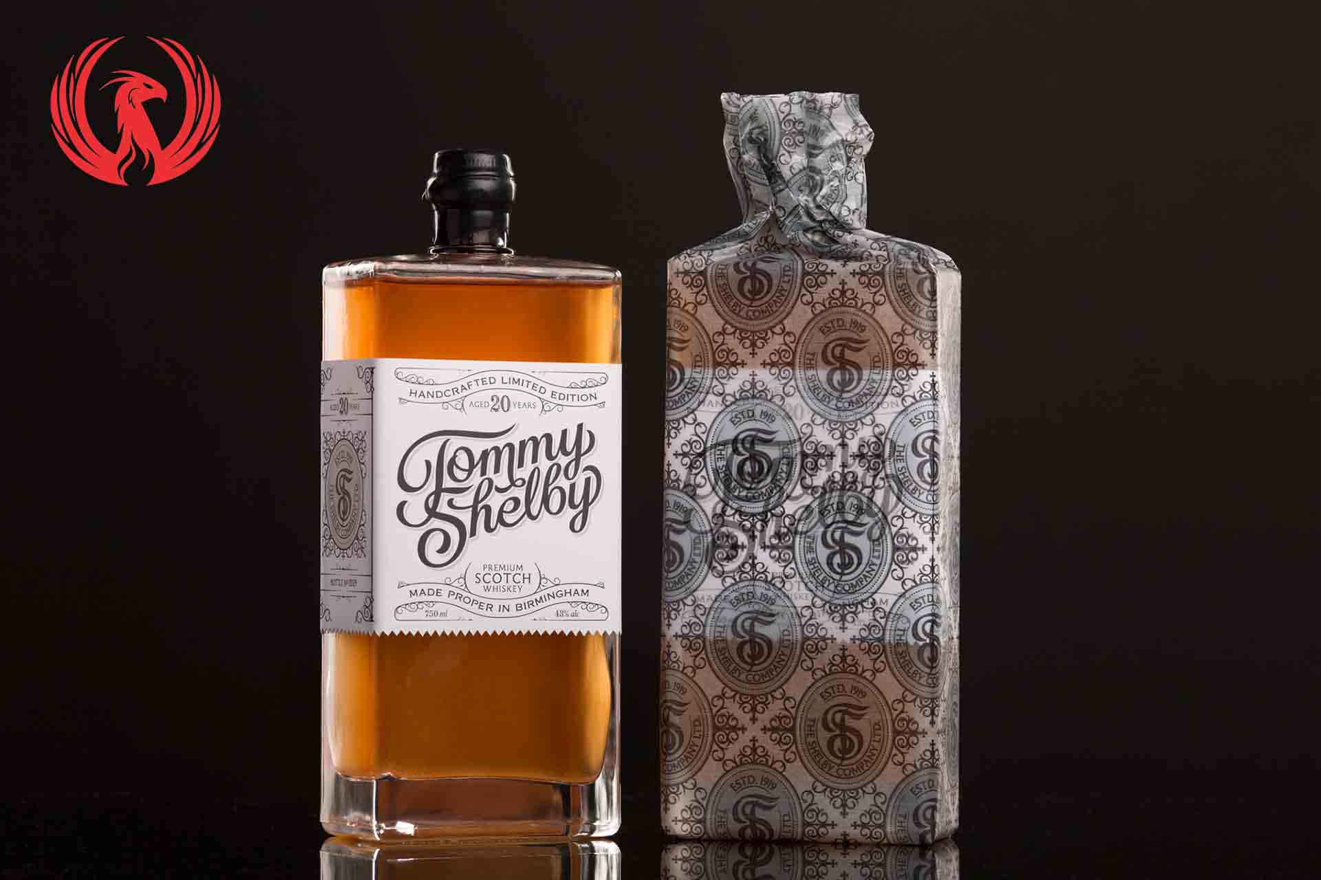 thiết kế chai rượu sang trọng