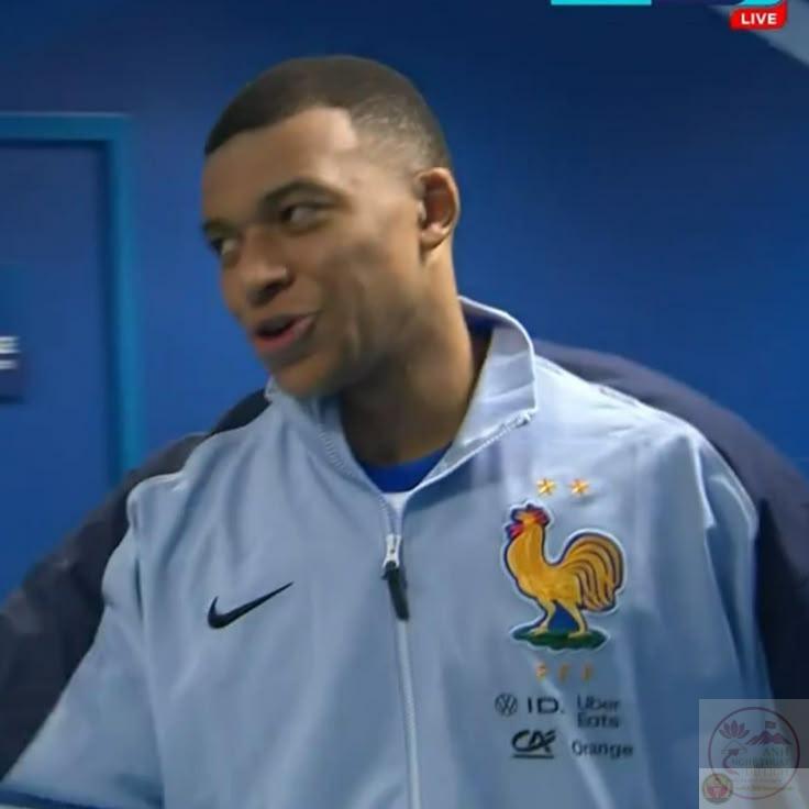 Tấm ảnh thú vị minh họa sức sáng tạo phong phú trong văn hóa chế ảnh