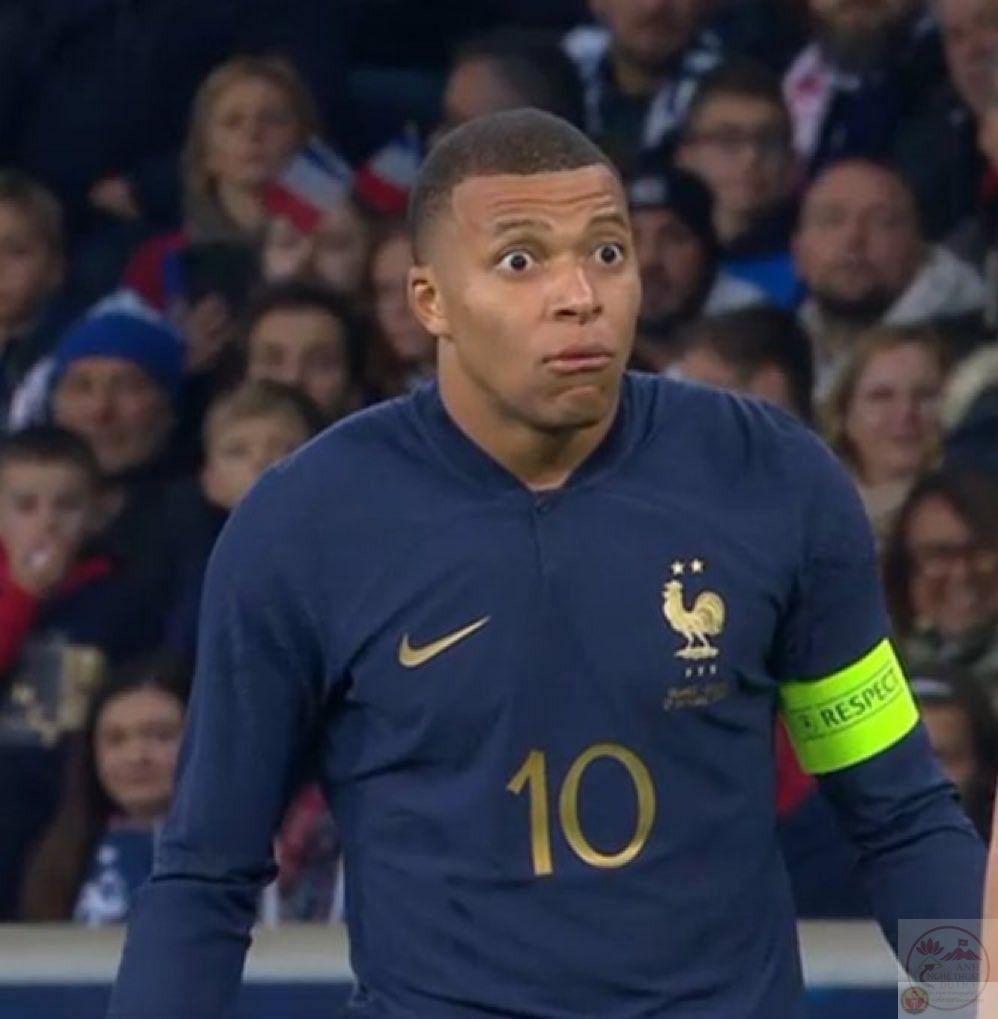 Nét ngỡ ngàng bất chợt khiến ai nhìn cũng bật cười không dừng