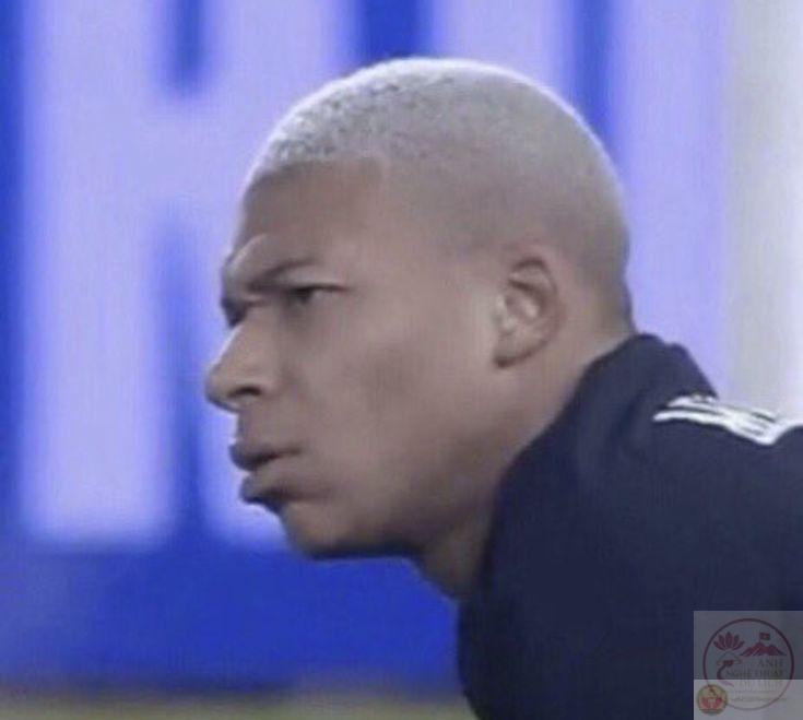 Tấm hình đầy bất ngờ nhanh chóng lan truyền nhờ sự dí dỏm tự nhiên