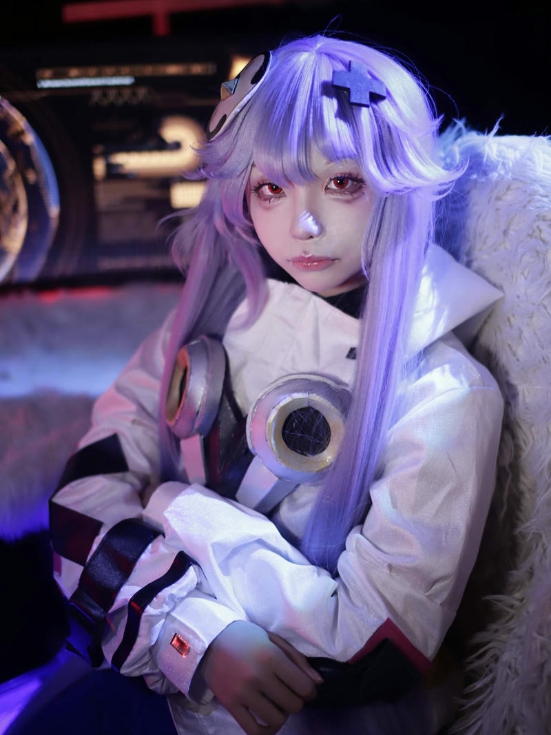 Cosplay liên quân nữ sát thủ bịt mặt cầm ám khí