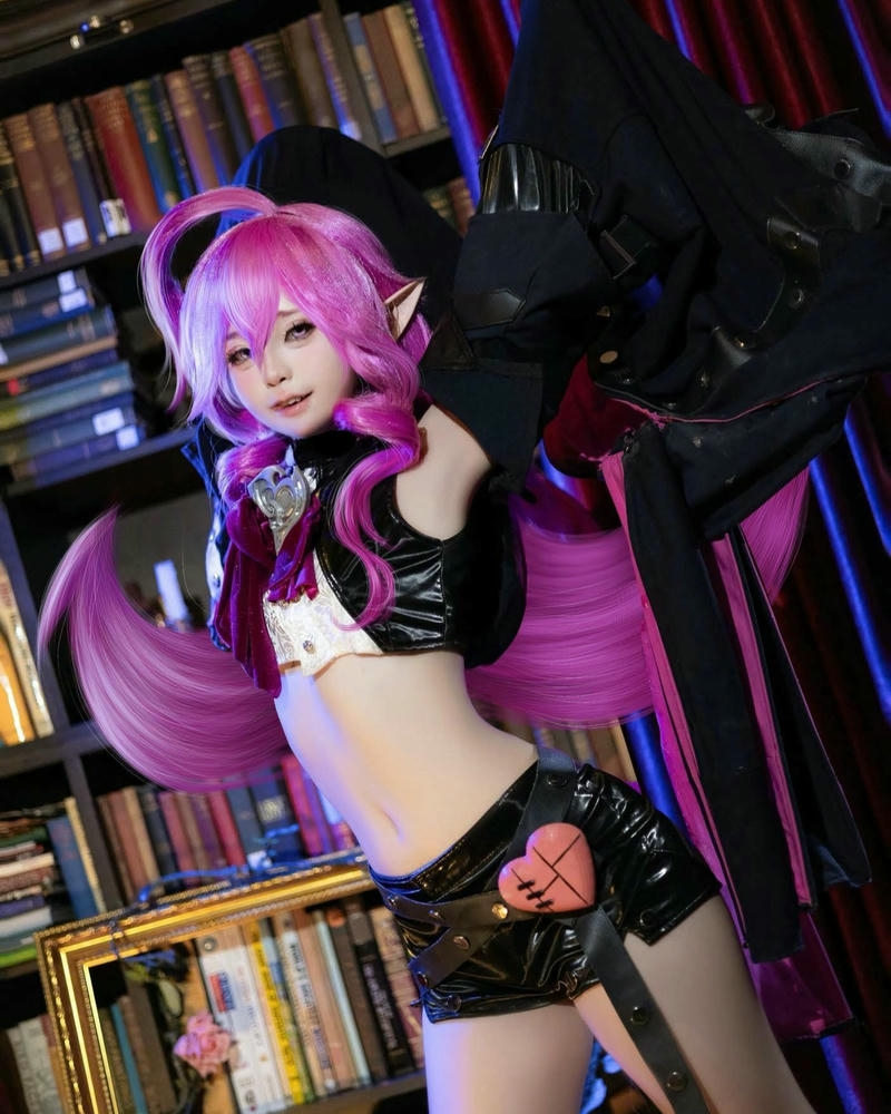 Hóa trang tướng natalya nghiệp hỏa yêu hậu lửa đỏ