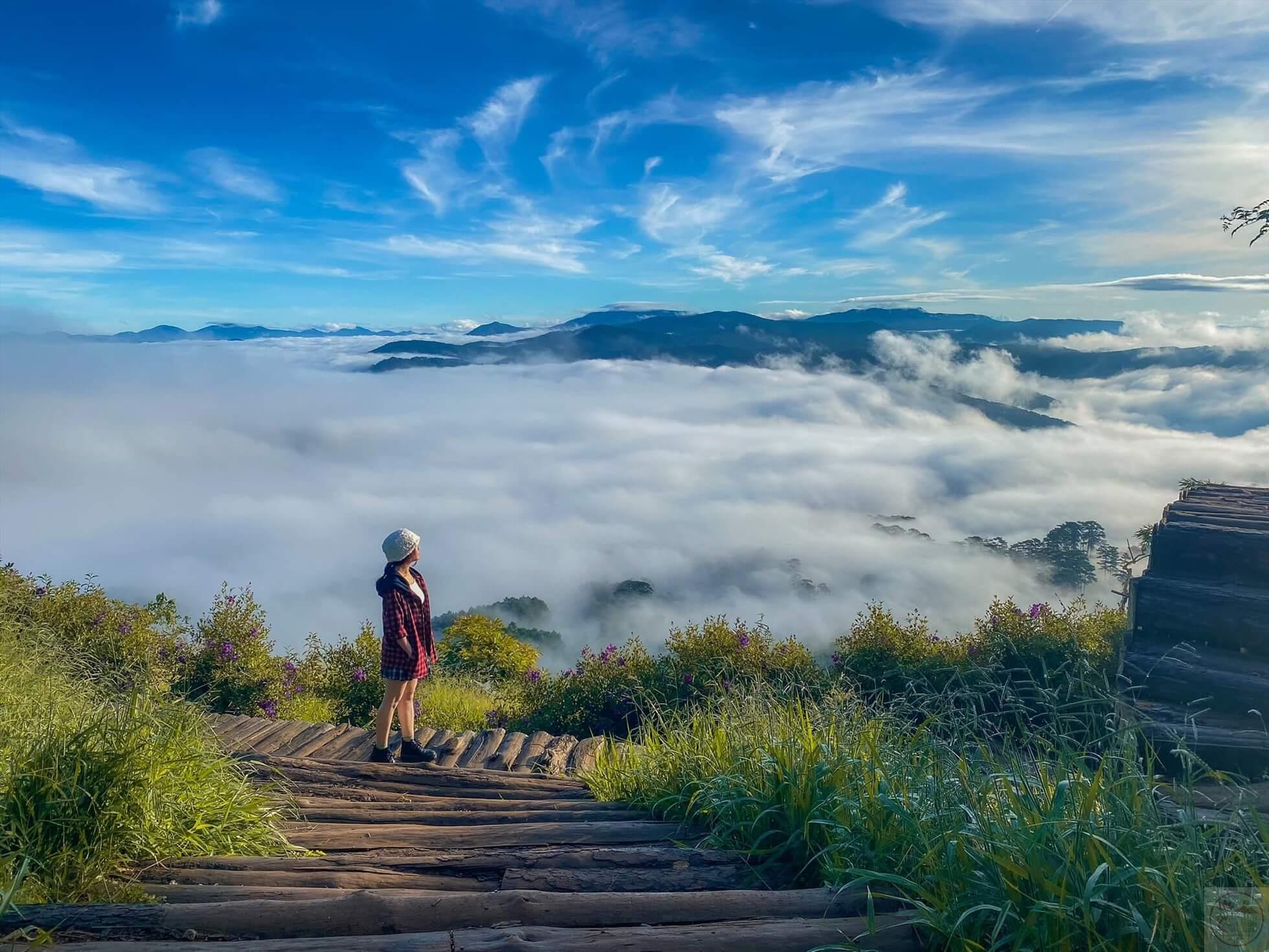 Không gian thanh thoát làm ta tin rằng bình yên vẫn luôn hiện hữu
