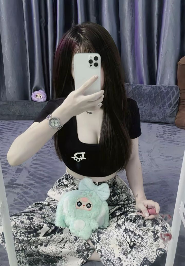 Nét đẹp ngây thơ trong ảnh gái xinh 2k7 khiến khung hình bừng sáng