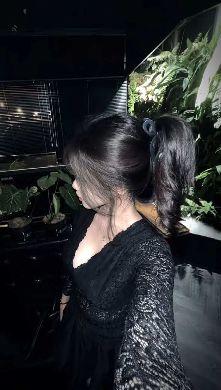 Vẻ đẹp trẻ trung tự nhiên của ảnh gái xinh 2k7 thật cuốn hút lạ thường