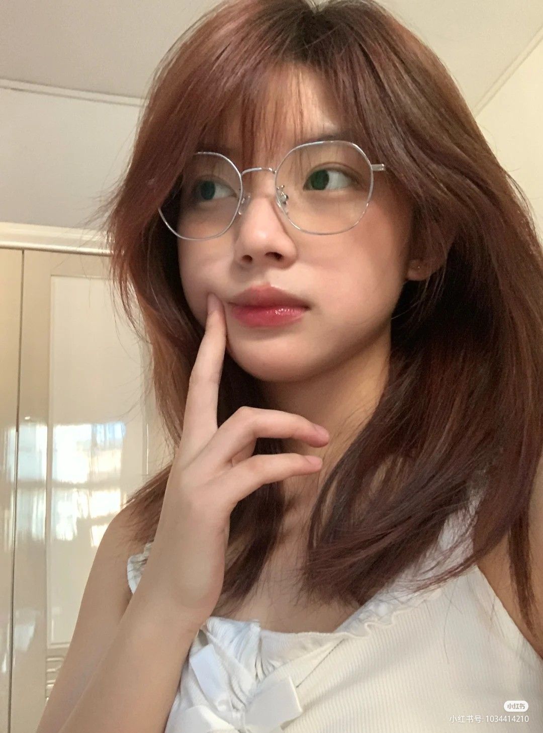 Ảnh gái xinh 2k7 mang vẻ đẹp thanh thoát dễ dàng chinh phục ánh nhìn