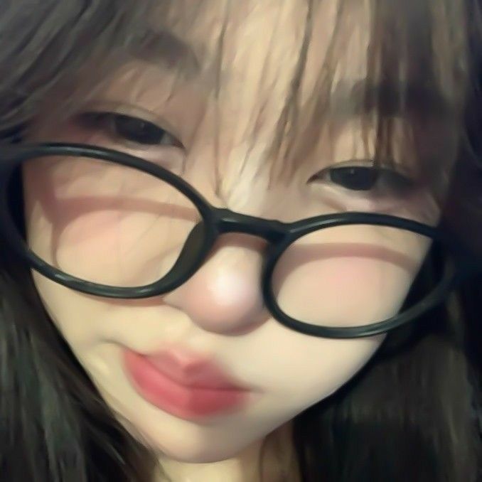 Ảnh gái xinh 2k7 mang phong cách tươi trẻ làm người xem thấy gần gũi