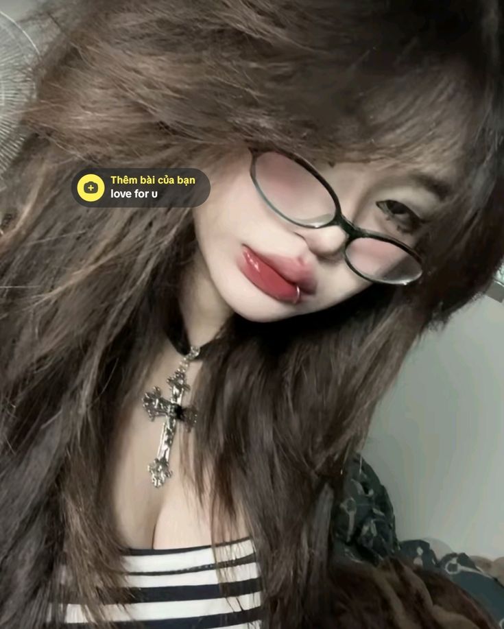 Sự ngọt ngào tinh khôi trong ảnh gái xinh 2k7 làm ai cũng xao xuyến