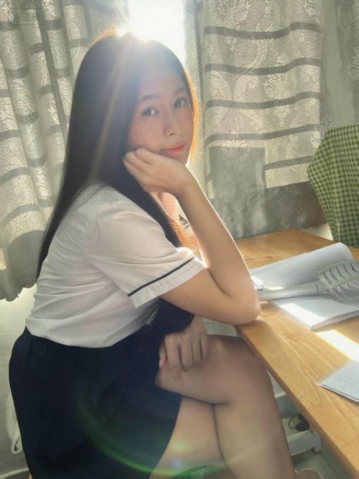 Ảnh gái xinh k9 tóc dài cute