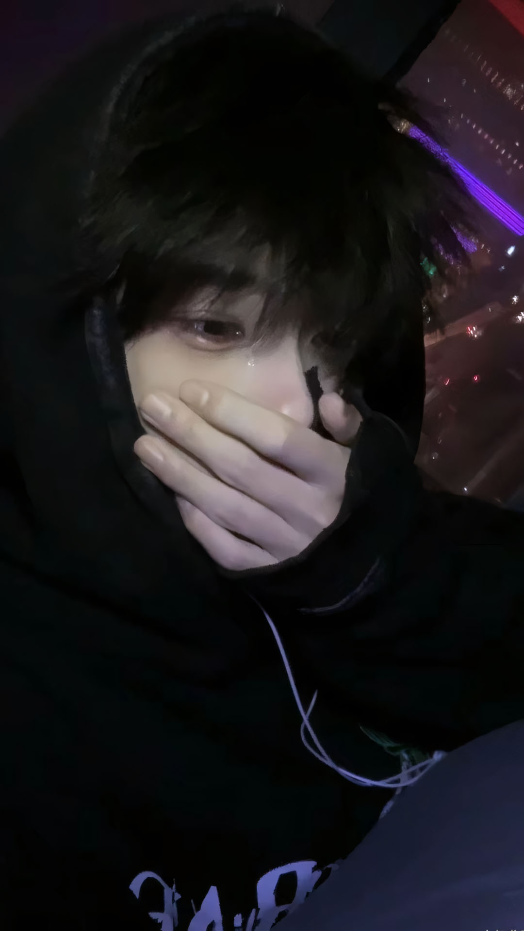 chang trai cui dau che mieng giau noi dau 1920px 1080px full hd