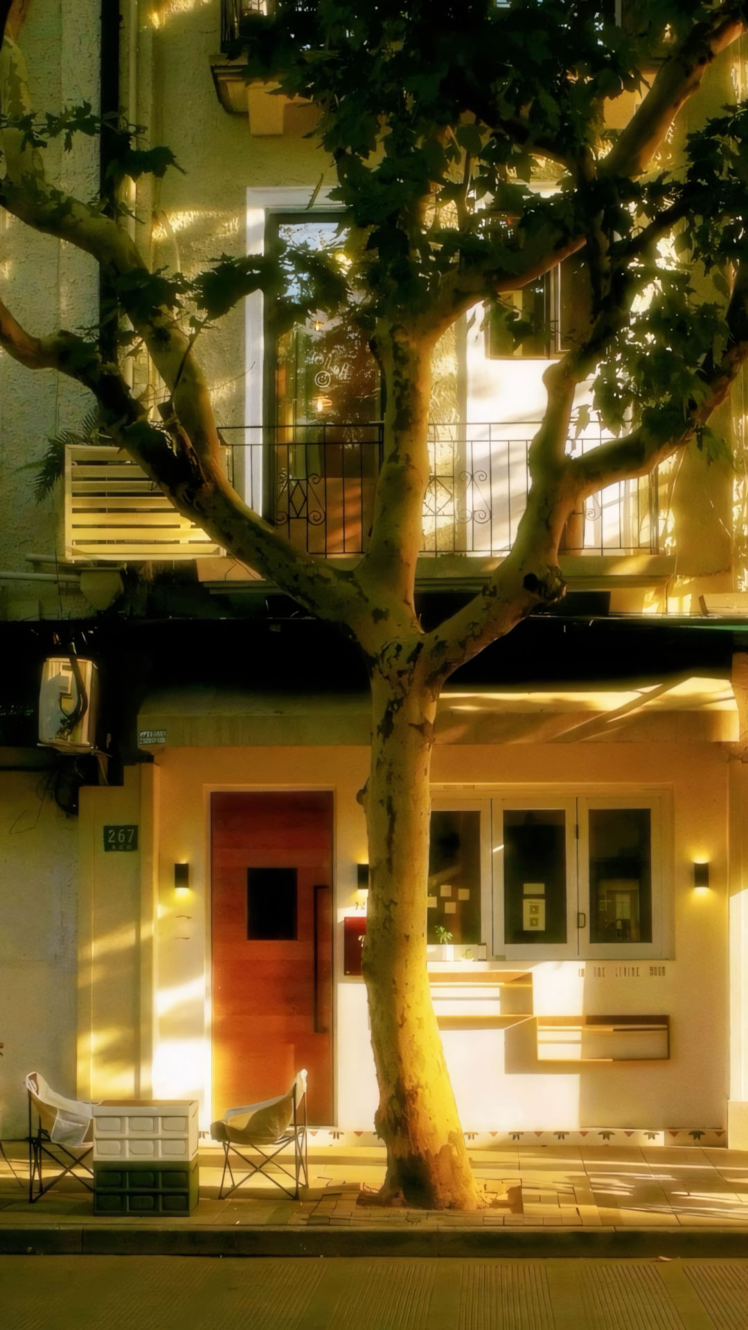 ngoi nha nho sang den am ap trong dem 1920px 1080px full hd