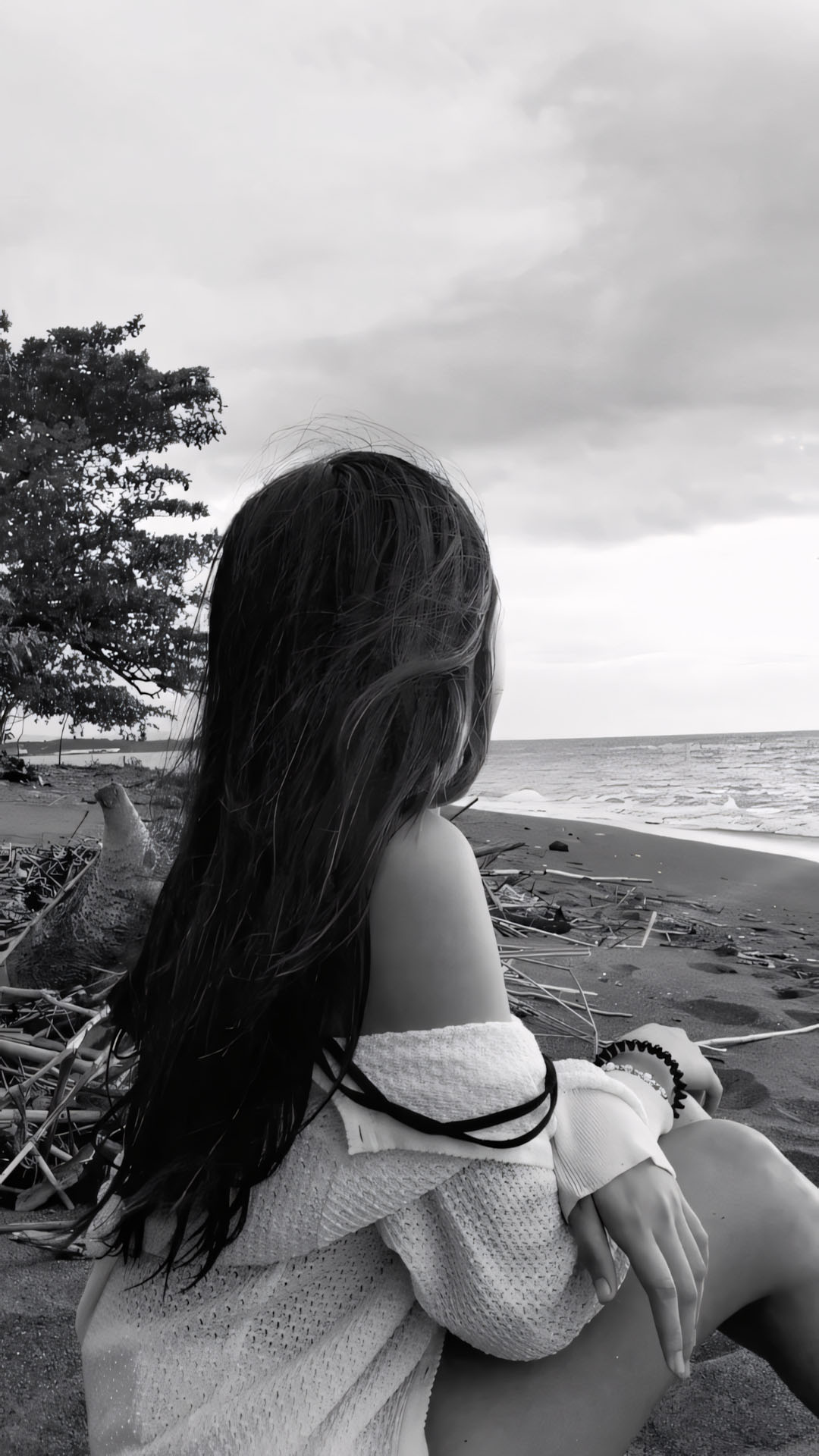 co gai ngoi ben bo nhin xa xam tinh lang 1920px 1080px full hd