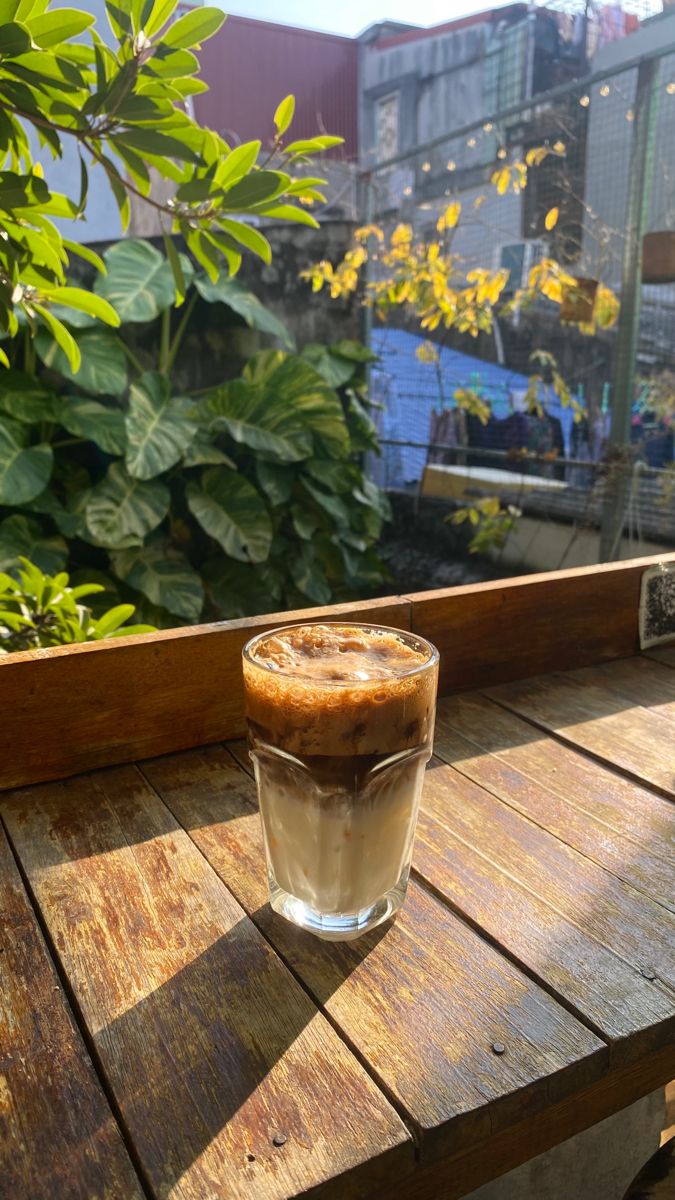 Một ngày bình yên cùng hình ảnh ly cà phê đẹp nhất