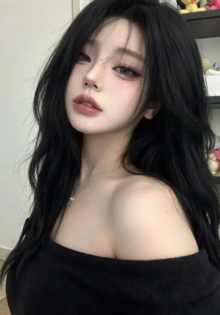 Ánh nhìn quyến rũ trong ảnh gái sexy tạo nên sức hút khó cưỡng