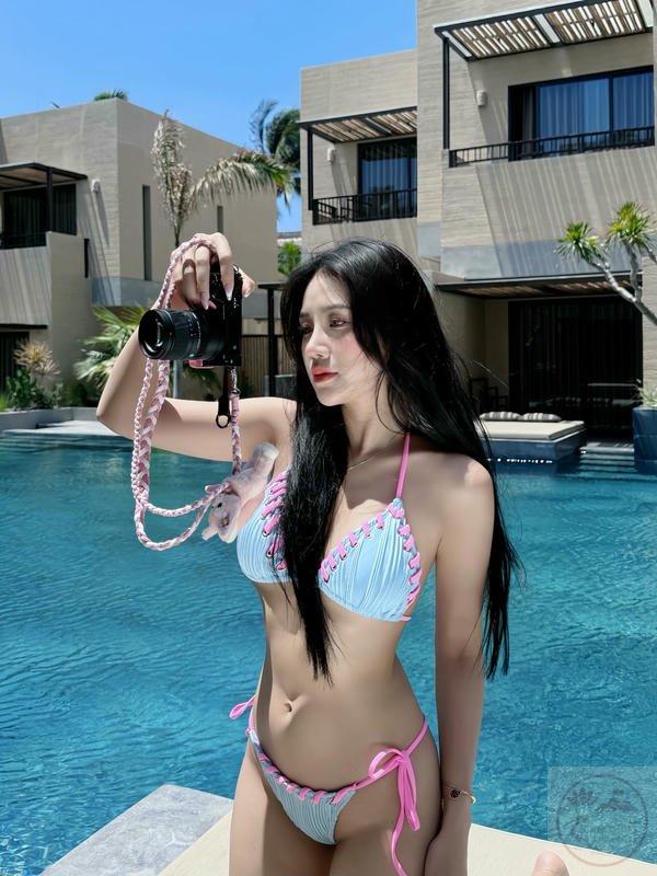 Quỳnh Moon bikini (13)