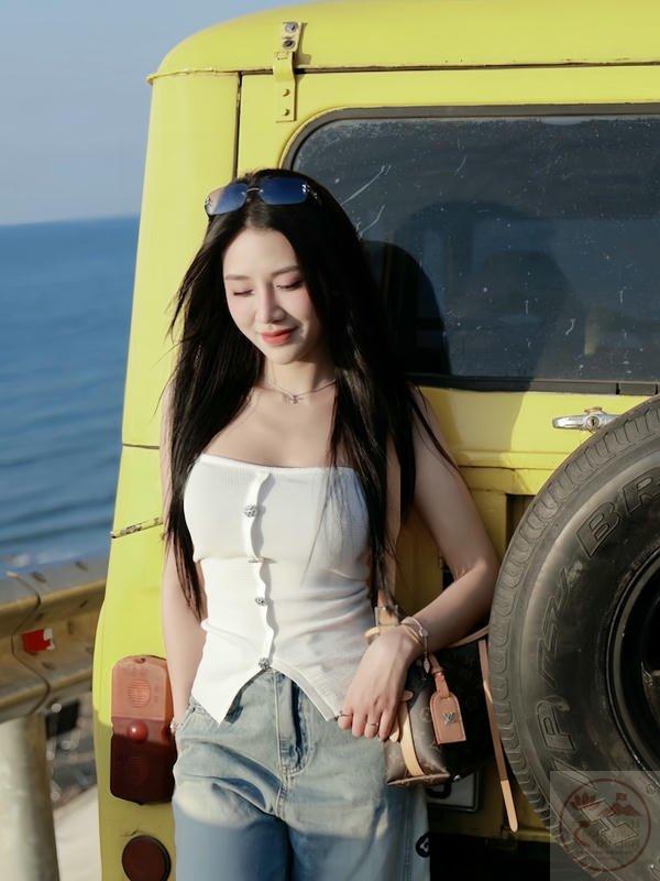 Quỳnh Moon sexy (16)