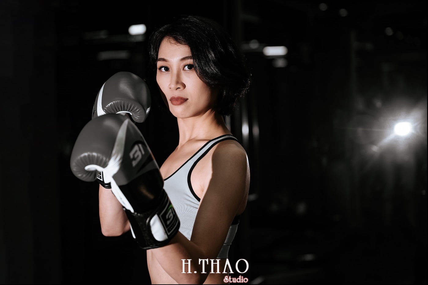Anh chi Ngoc 30 min - Góc ảnh cô gái mạnh mẽ yêu thích Boxing - HThao Studio