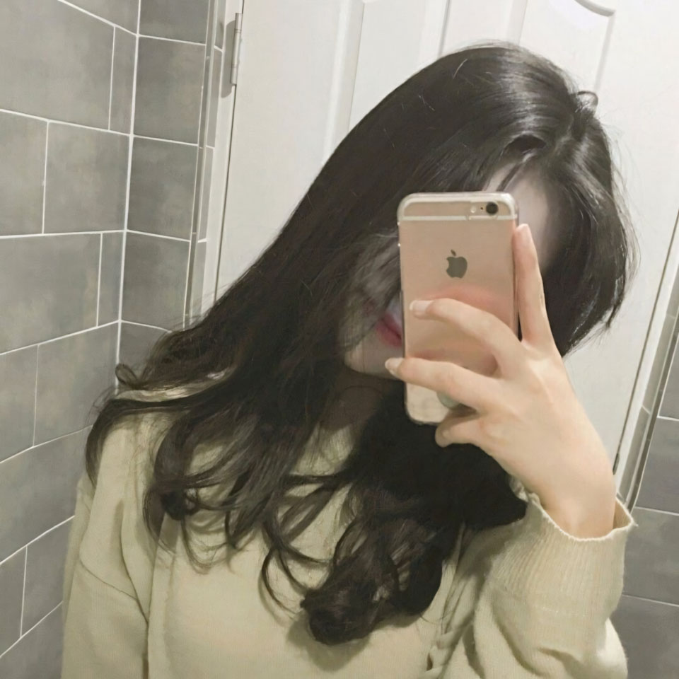 Anh co gai buon che mat 960px 960px avatar 8