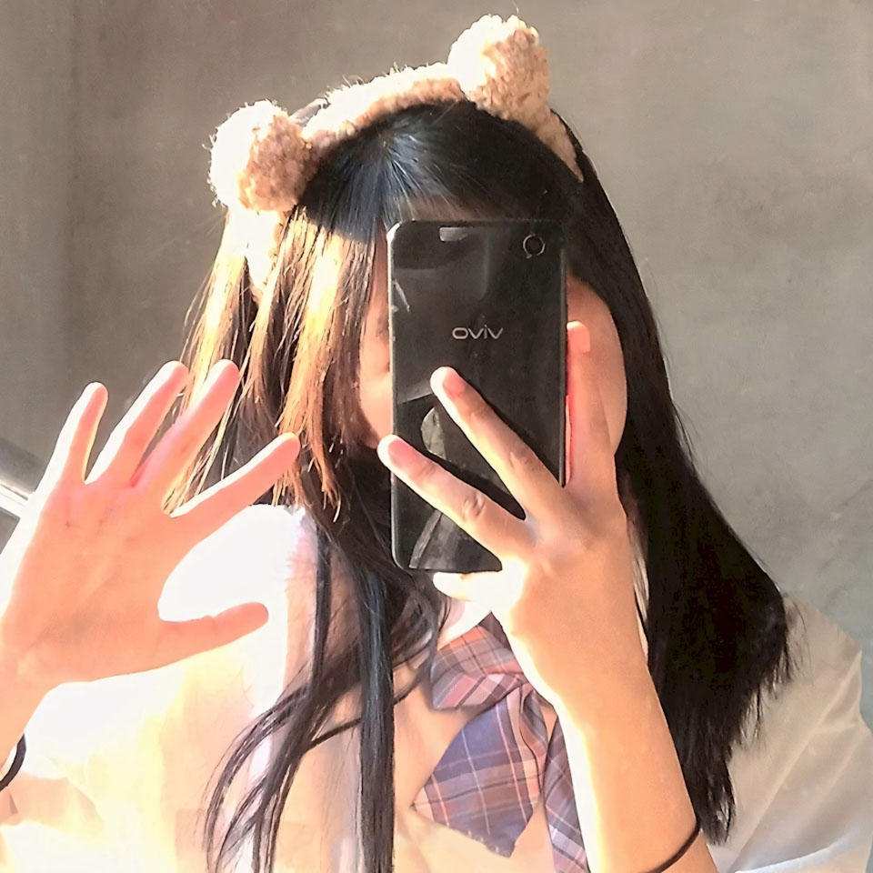 Anh co gai buon che mat 960px 960px avatar 5