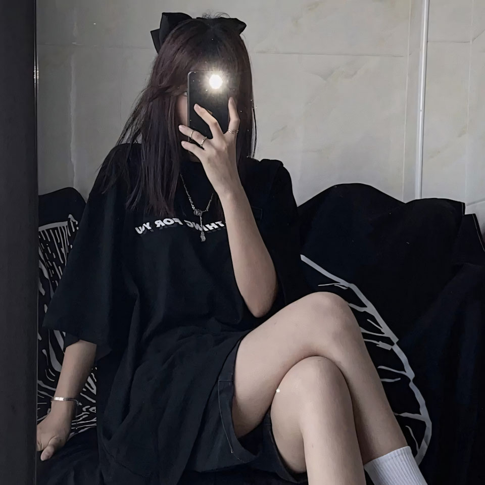 Anh co gai buon che mat 960px 960px avatar 3