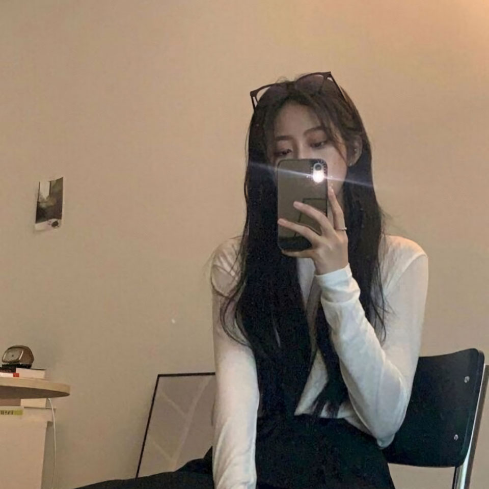 Anh co gai buon che mat 960px 960px avatar 15