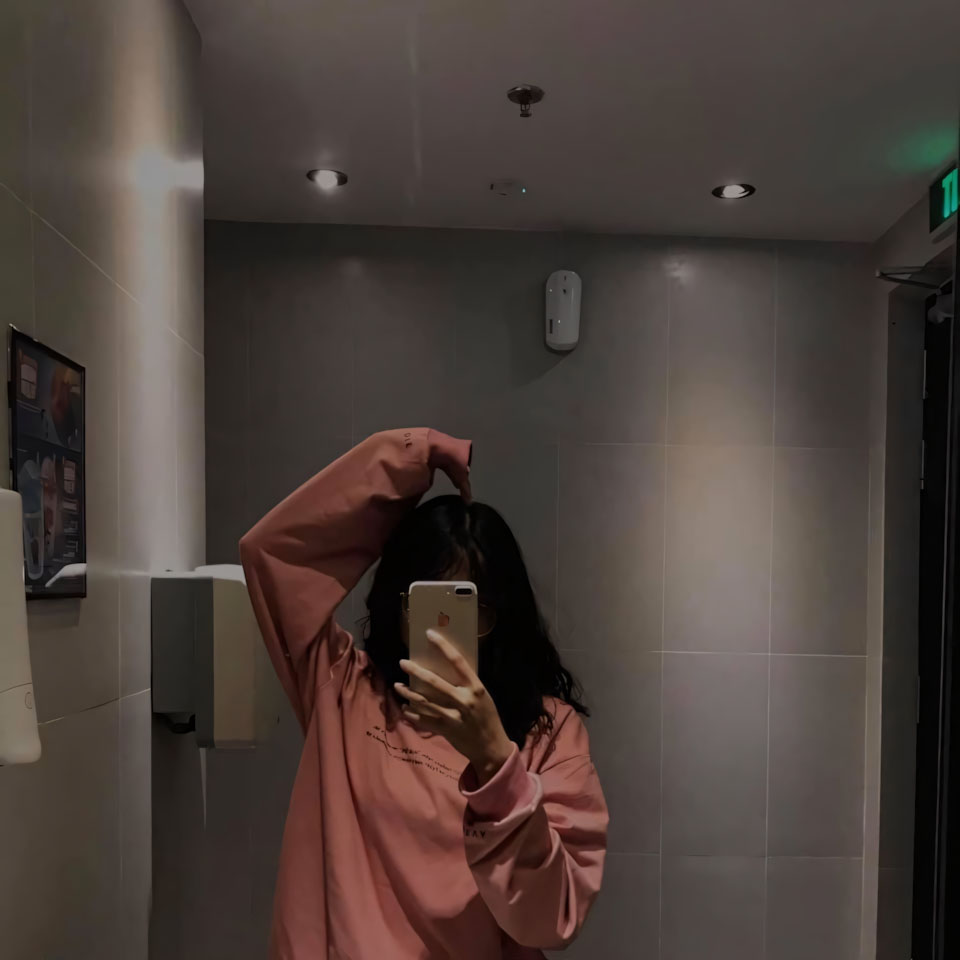 Anh co gai buon che mat 960px 960px avatar 11