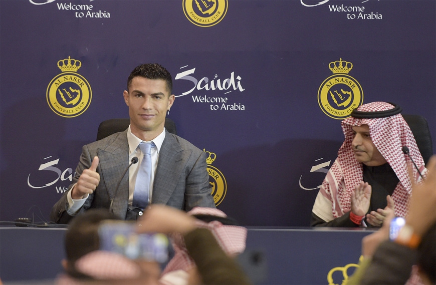 H&igrave;nh ảnh Ronaldo ra mắt tại Saudi Arabia - B&aacute;o v&agrave; Ph&aacute;t thanh - Truyền h&igrave;nh Ninh B&igrave;nh