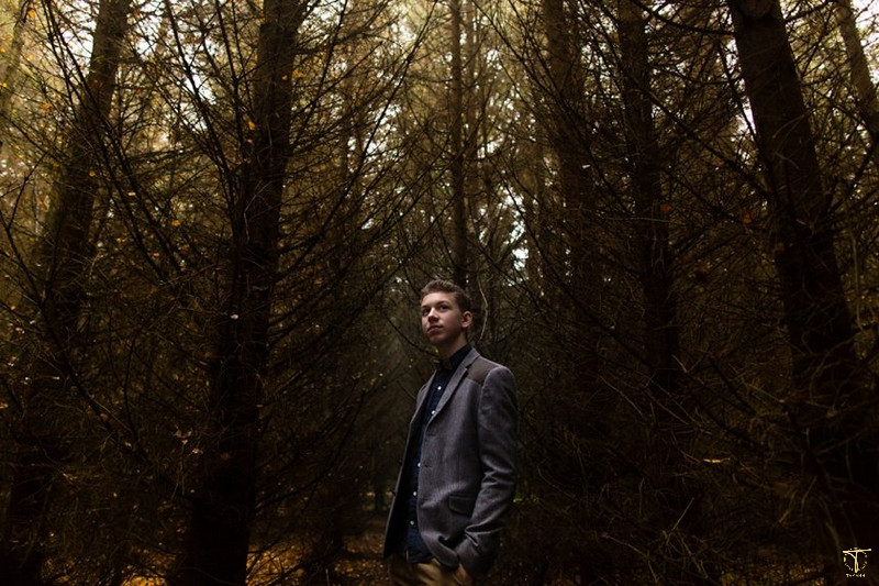 Chụp ảnh phong cách huyền bí