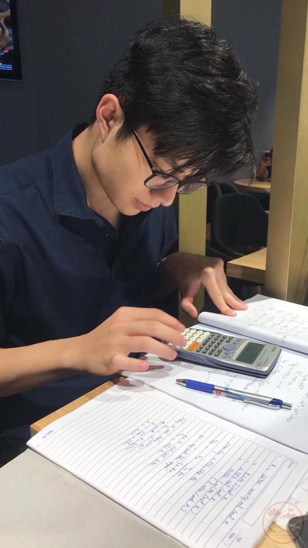 Hình ảnh học tập chill