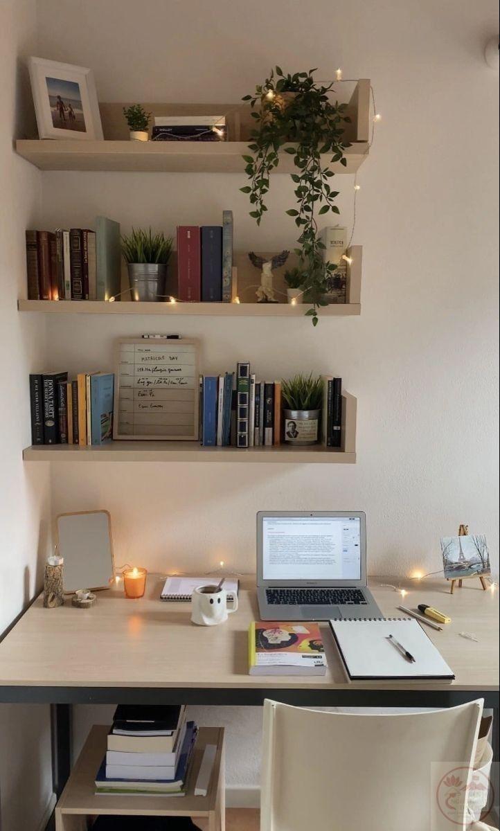 Không gian tĩnh lặng với dãy sách ngay ngắn trở thành điểm tựa cho tinh thần học hỏi