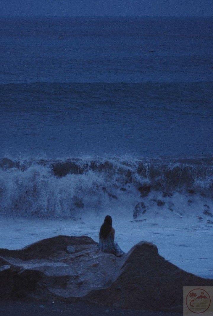 Khoảnh khắc trầm lắng mở ra cảm giác xao xuyến khó gọi thành lời